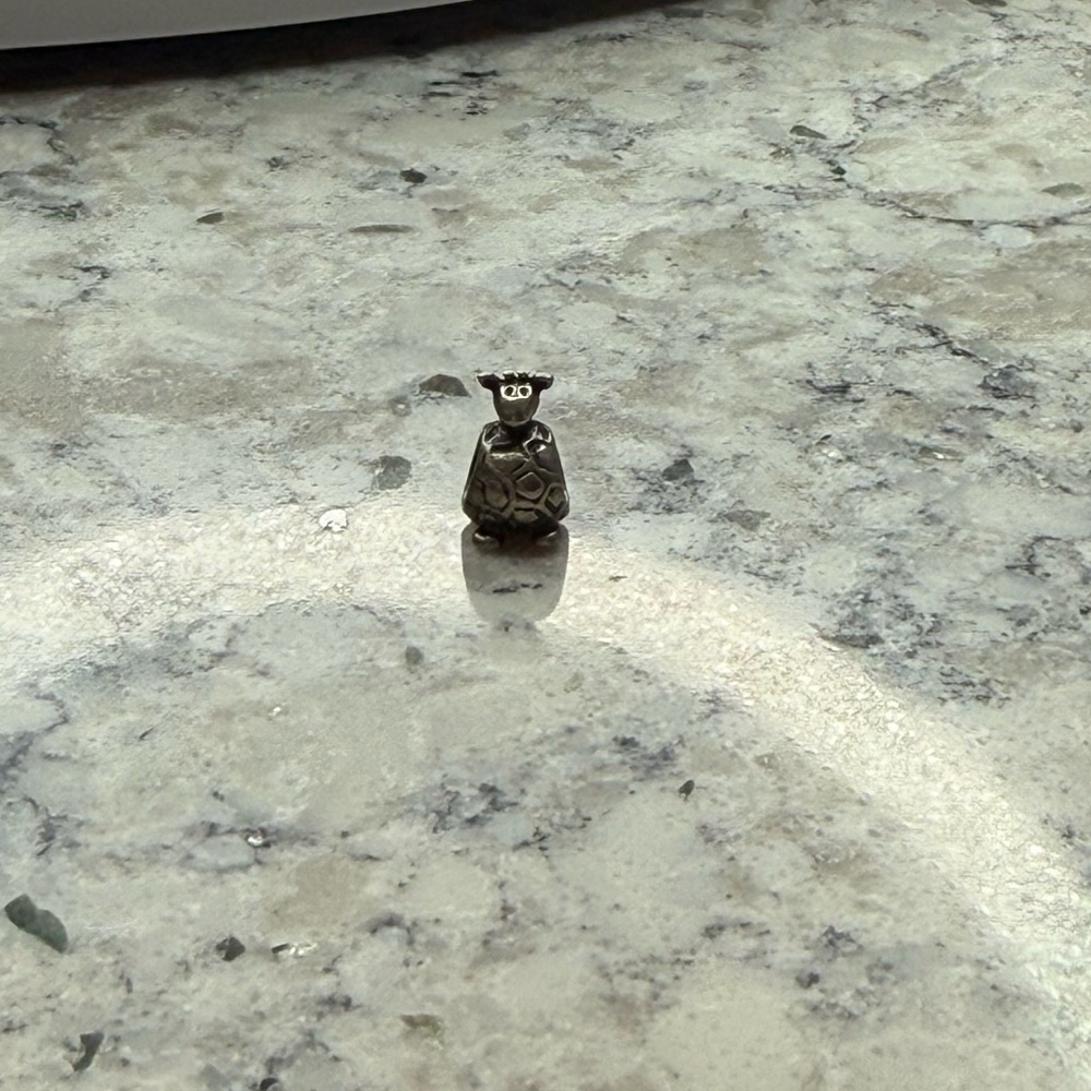 Giraffe Pandora bead